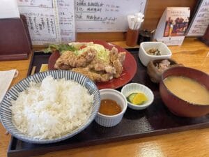 今日のランチは鶴ケ曽根の「秋田や」さんでしっかりと定食を頂きました。【八潮のランチ】