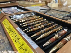 鶴ケ曽根にある「DIY工房IZUMI」で木製のオリジナルボールペン制作を拝見してきました