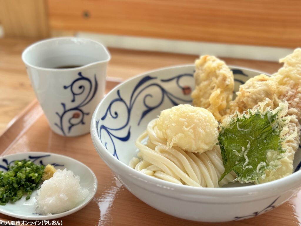 八潮出身オーナーが手掛ける越谷の大人気讃岐うどん店「もり豊」土日祝