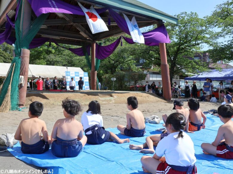 八潮で熱戦！第33回わんぱく相撲大会、子供たちの熱い戦いが繰り広げられる