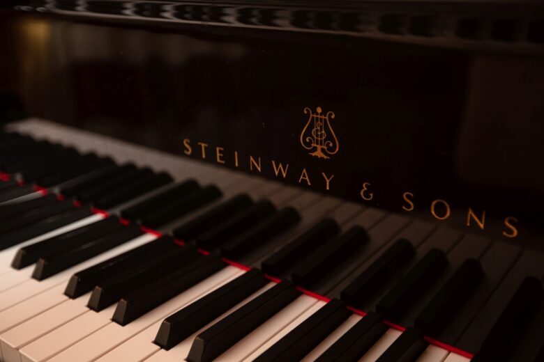 スタインウェイ（Steinway & Sons）