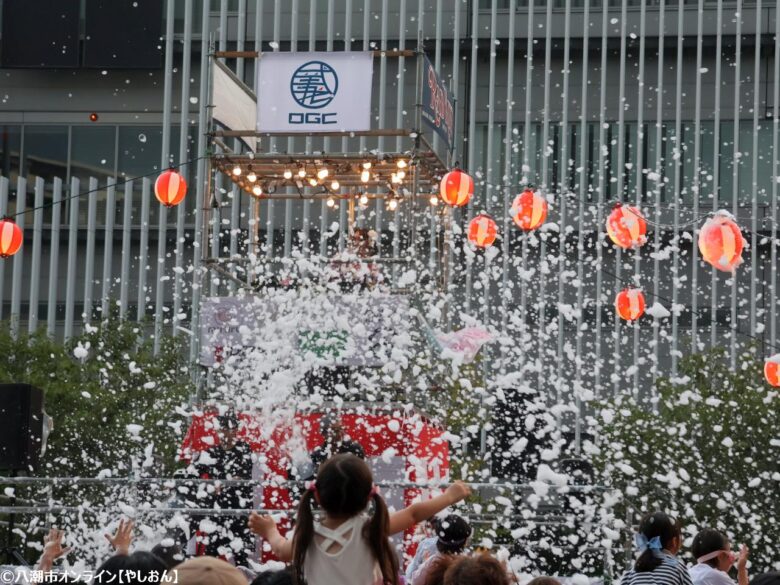 TX三郷中央駅・におどり公園で再び開催！泡まみれの夏祭り『泡あわ×ボンBON』が大盛況