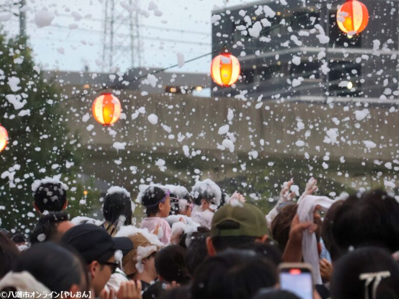 TX三郷中央駅・におどり公園で再び開催！泡まみれの夏祭り『泡あわ×ボンBON』が大盛況