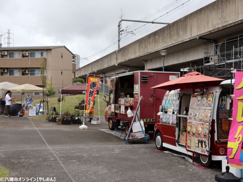 八潮駅前で開催されました！小中学生による「採れたて新鮮野菜販売イベント」