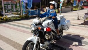 三郷ハウジングステージに働く車が大集合！はしご車やパトカーとの記念撮影＆なりきり撮影会開催