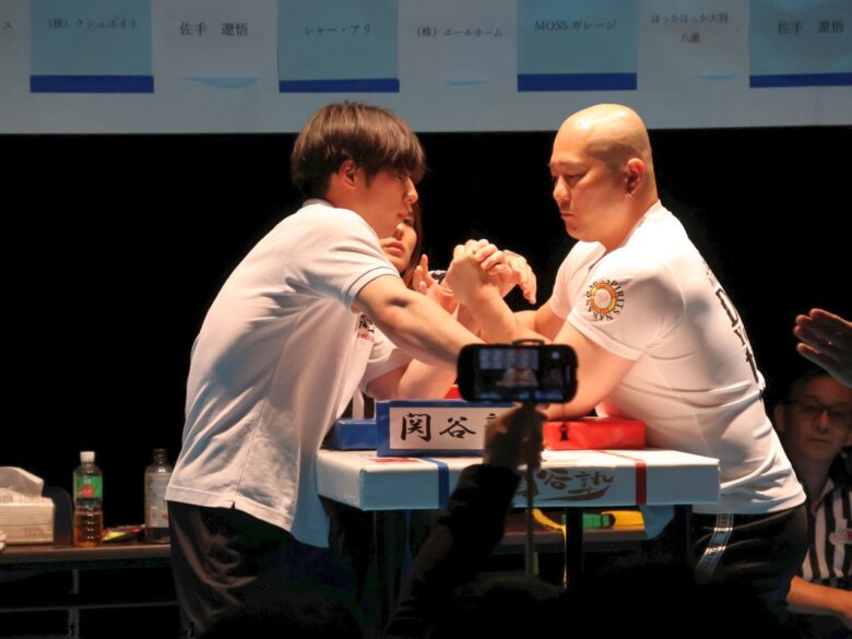 元世界王者が八潮に再び熱戦を！アームレスリング「第2回 関谷塾杯」開催
