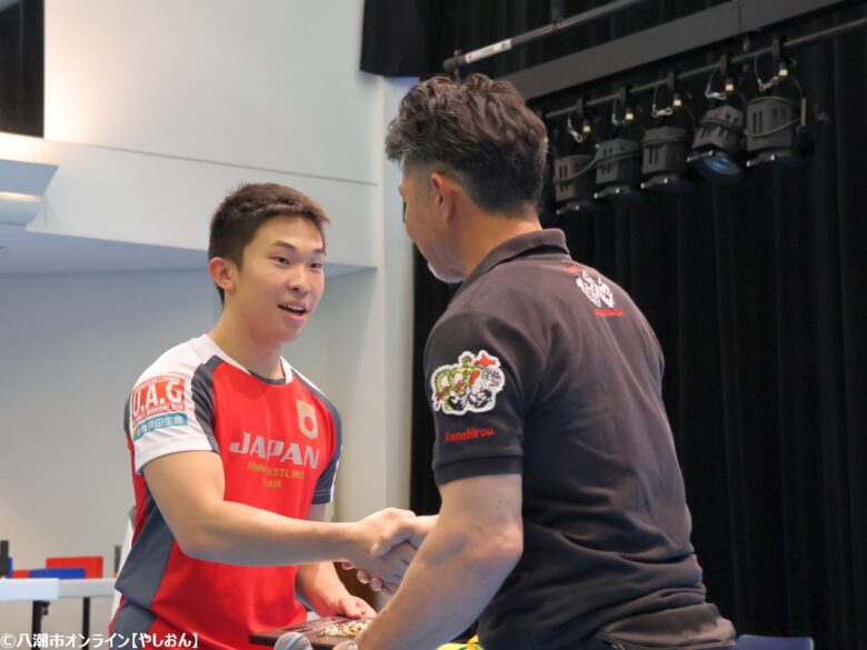 元世界王者が八潮に再び熱戦を！アームレスリング「第2回 関谷塾杯」開催