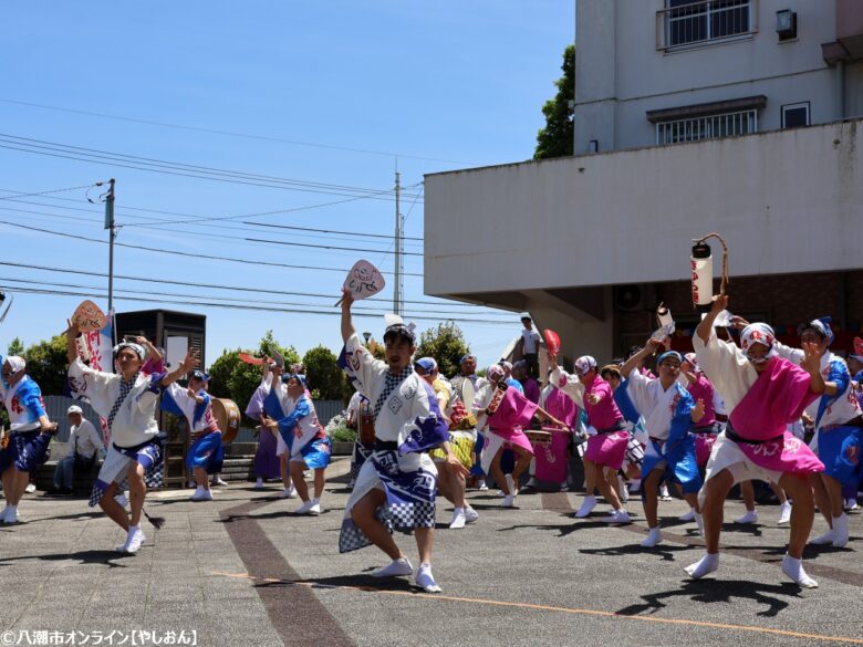 八潮団地に響く春の鼓動――「阿波踊り 春の健康フェスティバル」盛大に開催
