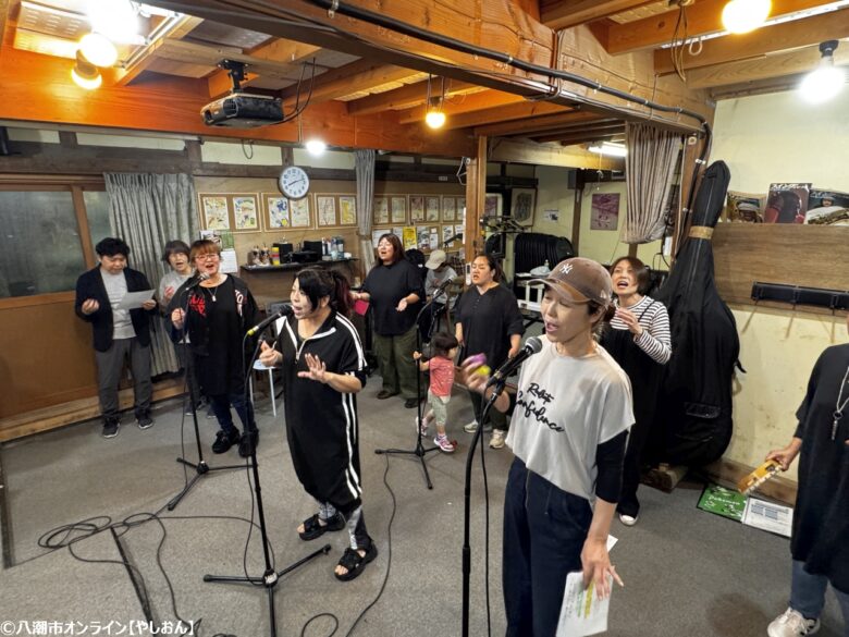 八潮市で「自由に歌う」楽しさを――vivify vocalschoolがゴスペル教室を開催中