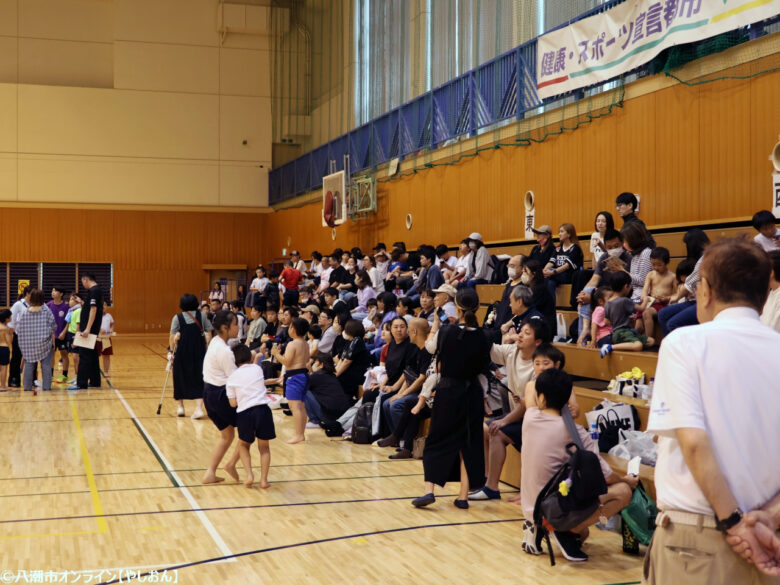 土俵に響く熱い声援！第34回わんぱく相撲大会、エイトアリーナで開催されました