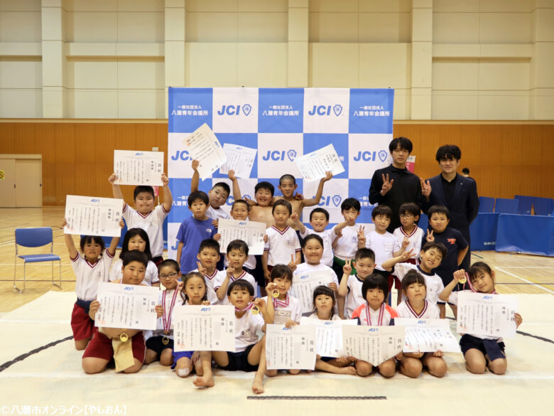 土俵に響く熱い声援！第34回わんぱく相撲大会、エイトアリーナで開催されました
