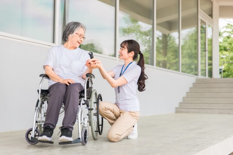 介護 ボランティア 車椅子
