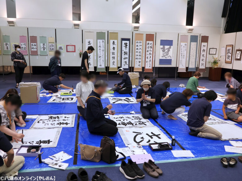 心を写す筆の舞――第34回八潮市書道展が開催