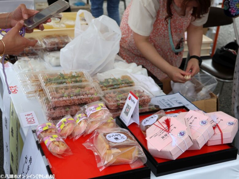 晴天の下、大盛況!やしお枝豆即売会と特産品販売会を開催
