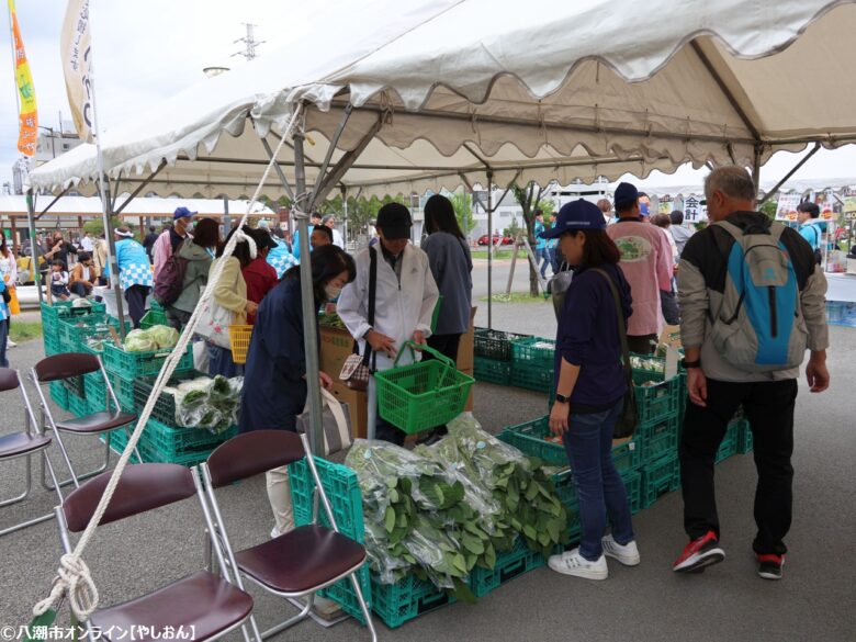 やしお枝豆ヌーヴォー解禁！駅前公園に長蛇の列　第16回やしお枝豆販売会開催