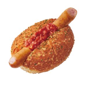 ミスタードーナツ「ザクもっちドッグ」新登場！食感とスパイスがクセになる食事系ドーナツ