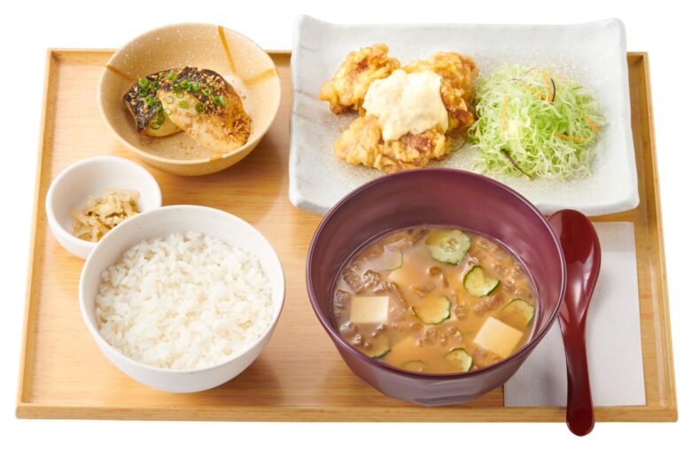 やよい軒、夏の定番『宮崎冷汁ととり南蛮の定食』6月13日発売