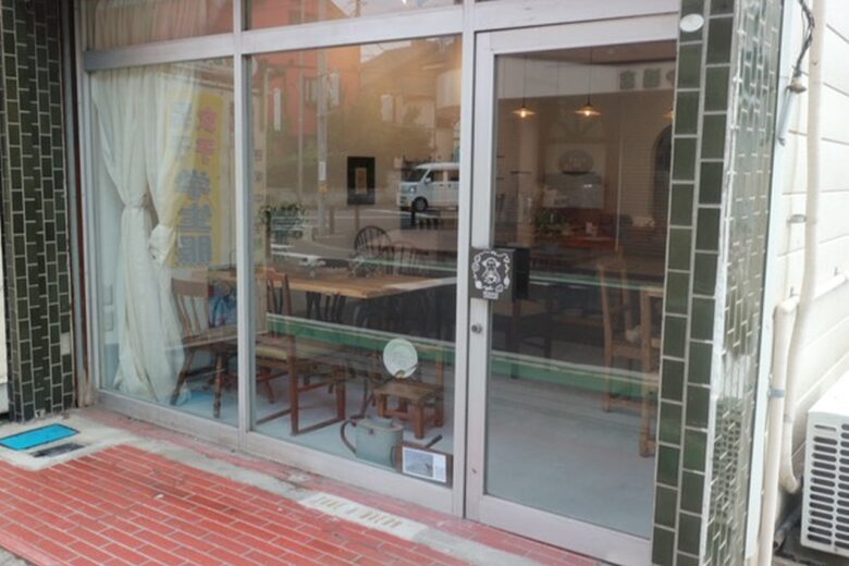 coffee&sweets りべいく(REBAKE)