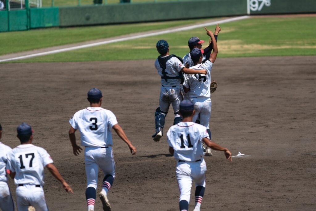 越谷の叡明高校、悲願の甲子園初出場！埼玉大会決勝で昌平を5対2で破り初優勝｜八潮市オンライン【やしおん】 高校野球グラフ2025埼玉高校野球・叡明高校