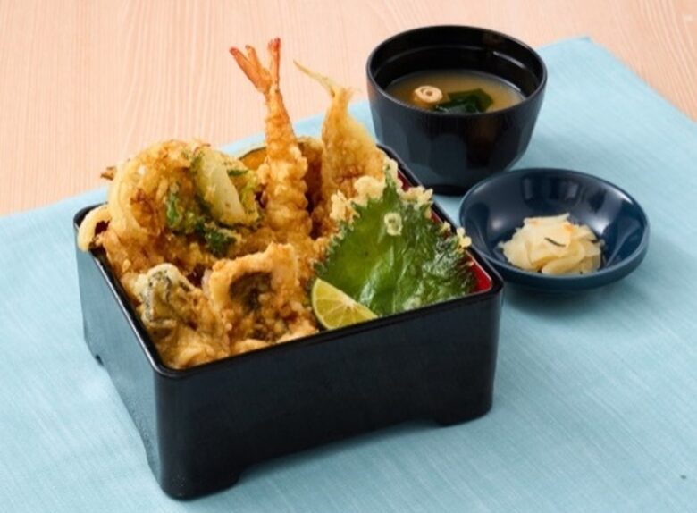 瀬戸内の恵み天重（お味噌汁・お新香付き）