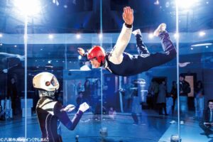 日本初の屋内スカイダイビング施設「FlyStation Japan」が撮影ロケ受付を本格開始