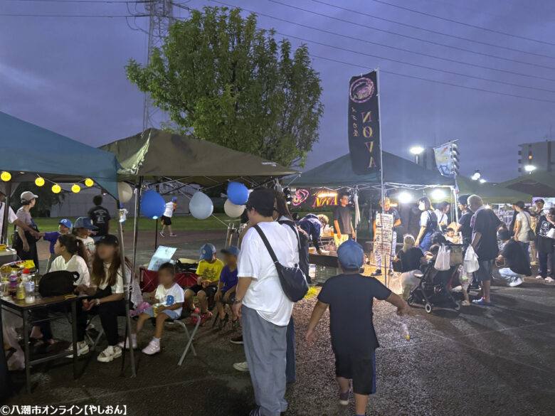 八潮駅前で「夜空のマルシェ」開催中！グルメと雑貨の夜市が2週連続で登場