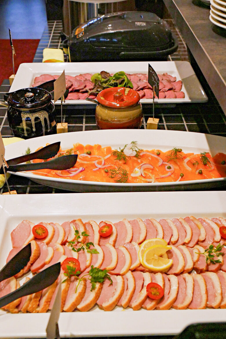 極上ステーキが食べ放題！あさくま三郷店で「匠肉祭り」8月28日限定開催
