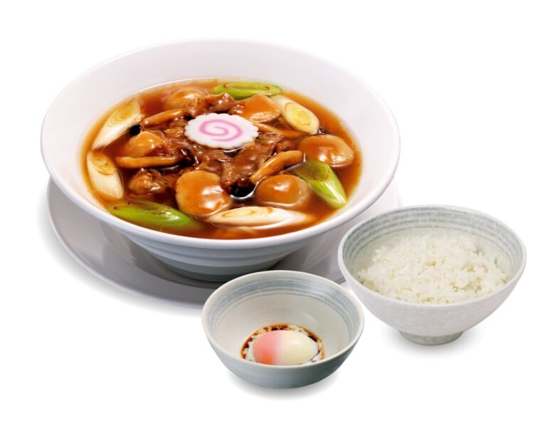 一足早い秋の味覚を堪能!幸楽苑「山形風芋煮らーめん」期間限定で新登場