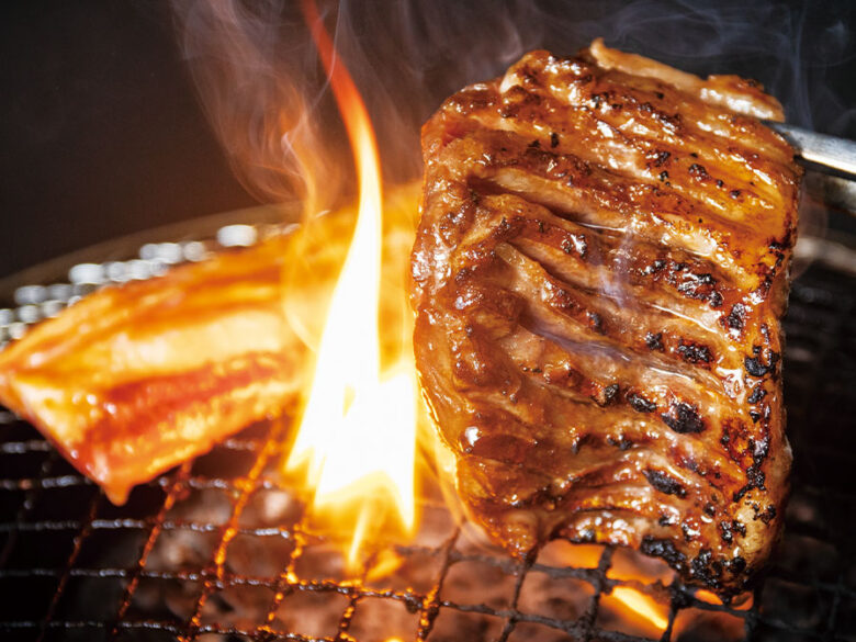 夏休み最後は家族で焼肉!じゅうじゅうカルビが小学生食べ放題999円キャンペーン開催