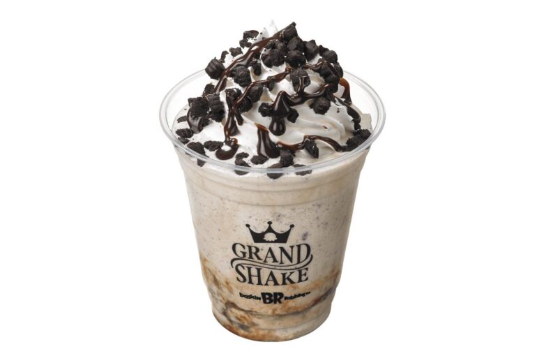 サーティワン「GRAND SHAKE クッキーアンドクリームラテシェイク」期間限定発売