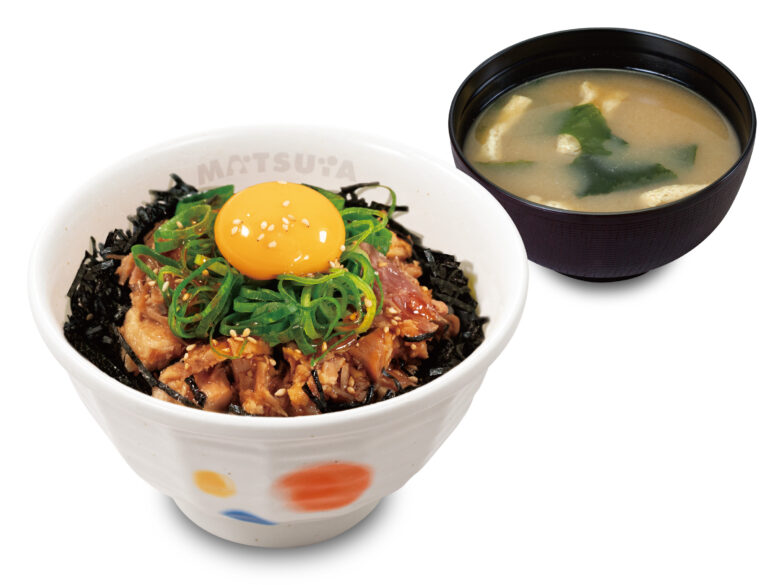 松屋から“背徳飯”新登場！ごろごろチャーシュー丼を9月23日より全国発売