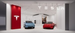 ららぽーと新三郷にテスラ新ストア誕生　最新EV「Model 3」「Model Y」を体感できる拠点がオープン