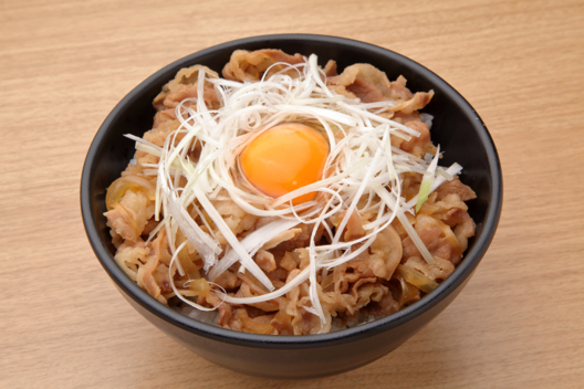 牛バラ丼×牛筋丼の牛牛二重丼提供PA 平和島PA（高速1号羽田線（上り））