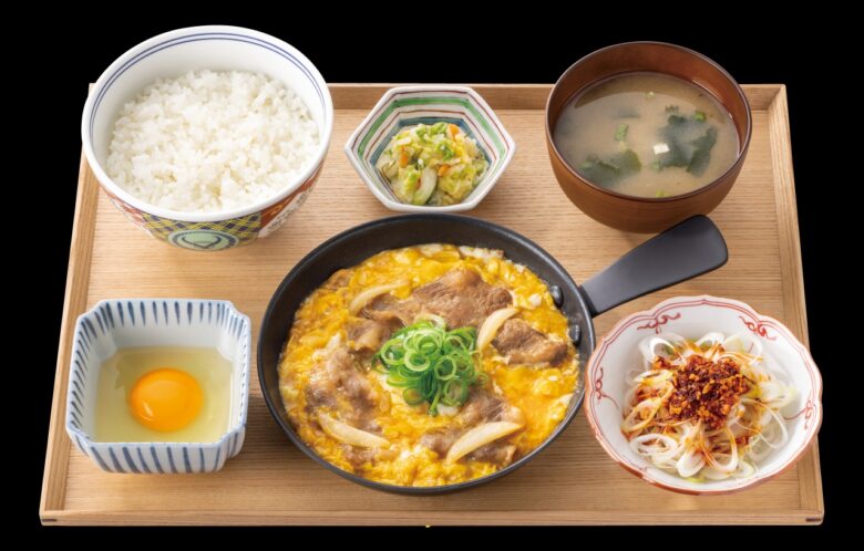 ねぎラー油月見牛とじ御膳