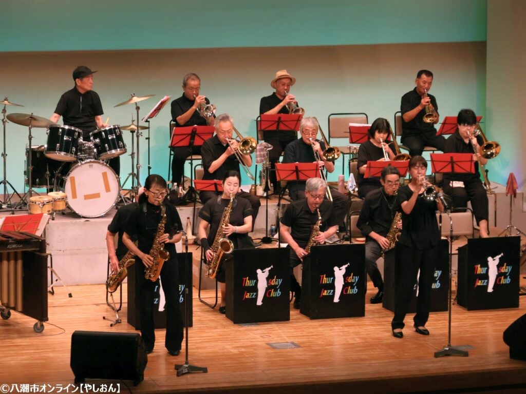 YASHIO JAZZ FLASH 2026