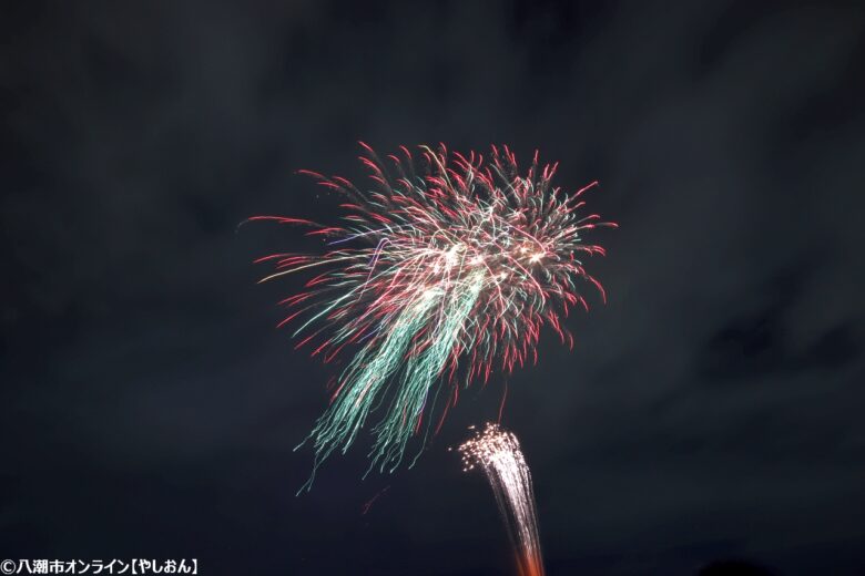 【八潮市】歓声と感動に包まれた「八潮花火フェスティバル2025」——地域を支えたスタッフと市民の力