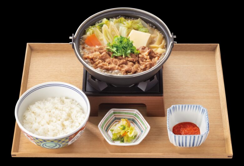 吉野家×広島発ラーメン「ばり嗎」初コラボ!濃厚とんこつ醤油仕立ての新牛鍋膳登場