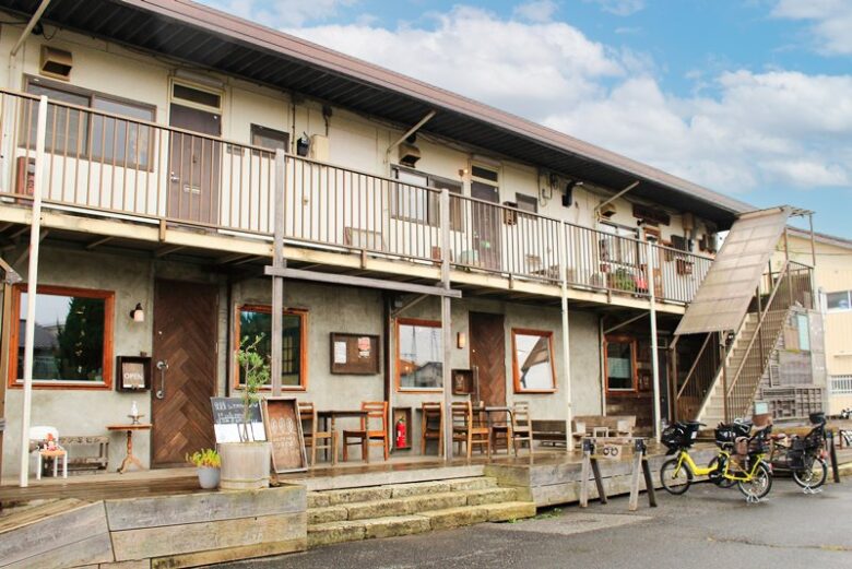 シェアアトリエつなぐば