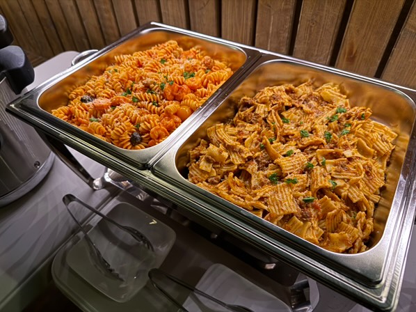 八潮の隠れ家「ダイニングバー アルクール」で味わう二夜限定のクリスマスディナー2025