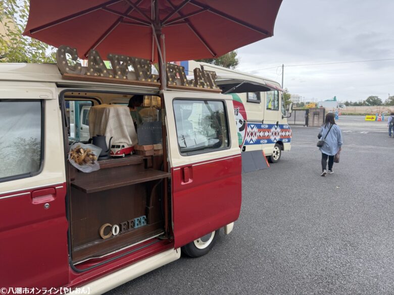 地域の魅力が咲いた一日　草加市・光明寺で「お寺deマルシェ」開催報告