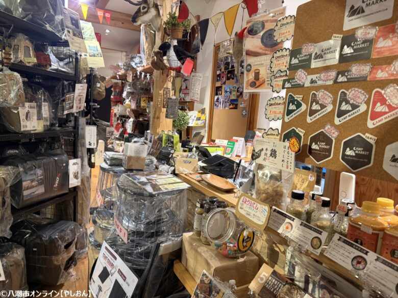 草加のオートキャンプ専門店「キャンプマーケット」 本当に使える道具がそろうお店
