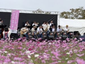 【レポート】八潮の秋を満喫！「コスモスワークランド」が開催　職業体験やコスモス摘みでにぎわう一日