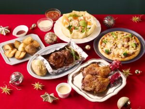 ココスのクリスマス2025登場！包み焼きハンバーグやローストチキン入りお得なセットをテイクアウト限定で販売