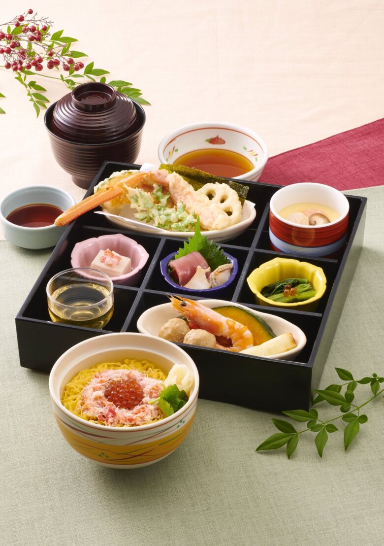 四季めぐり膳(かにいくらちらし)