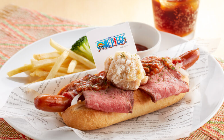 フランキーのスーパー☆ミートホットドッグ～コーラと共に～（ドリンクバー付）／999円（税込1,098円）　単品／899円（税込988円）