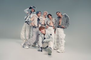 ENJIN、1st EP「SNOVE」発売記念イベントをレイクタウンkazeで開催