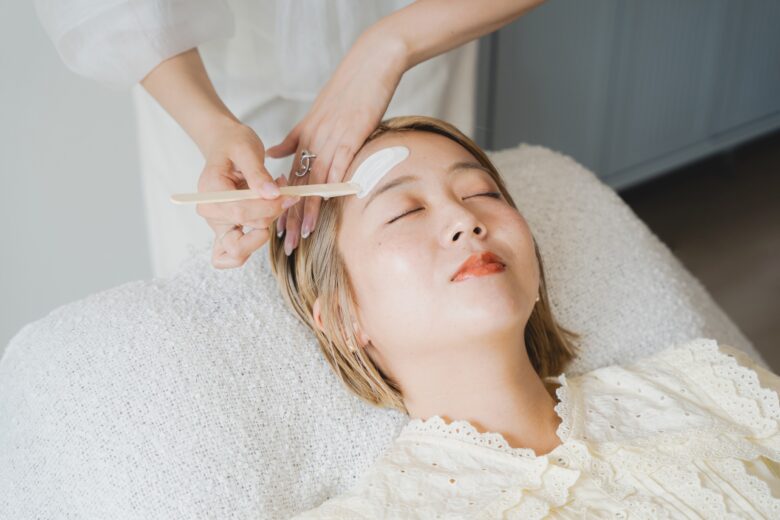 八潮2丁目にまつげパーマ&アイブロウの完全個室サロン「poka.」オープン