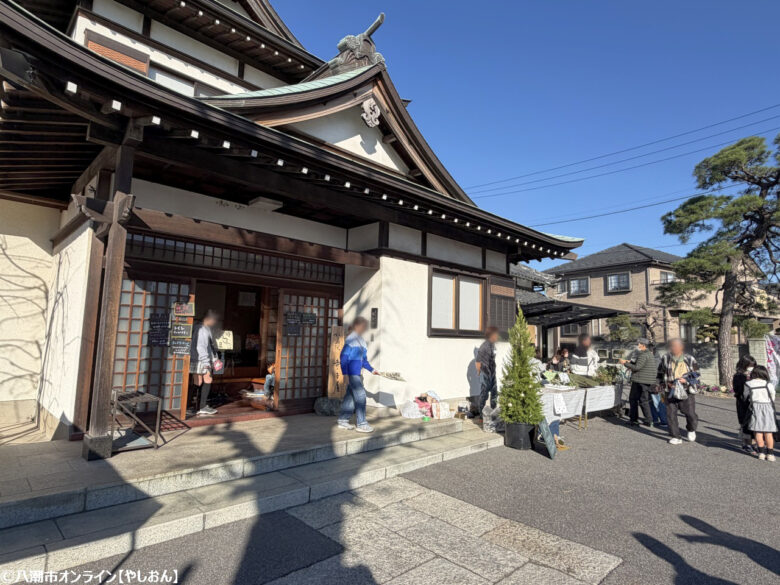 福寿院で初開催、やさしい時間が流れる「寺子屋マルシェ」に伺いました