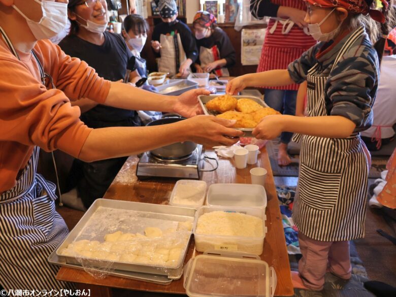 親子で挑戦！カレーバル「きーCurry」で楽しむ、あったかナン作り教室レポート