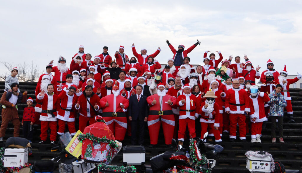 八潮市】サンタツーリングパレード2025 サンタライダーが町に笑顔を